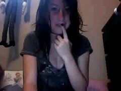 Phoenix marie abajo en dos duros boners