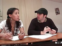 La encantadora pelirroja melissa mueve su raja recortada