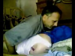 Increíble ama de casa se folla a su vecino