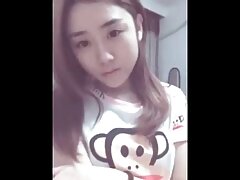 Mujer negra follada en su cama