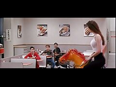 Chica cachonda se folla al novio de su mejor amiga