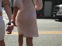 MILF francesa recibe un masaje y una polla enorme en su coño