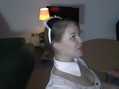 A Ashley Fires le gusta chupar pollas duras