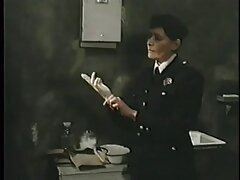 Amy reid deslizando esos esperma